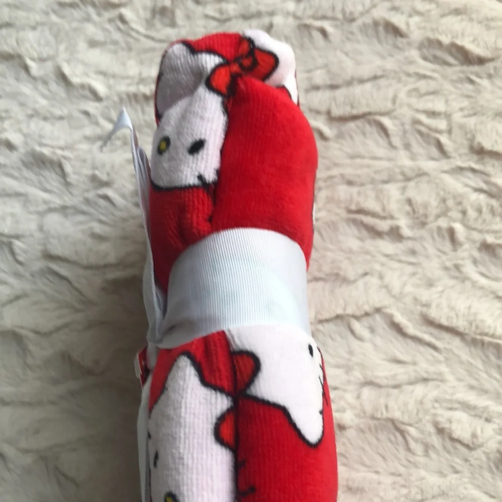 Hello Kitty Hand Towels